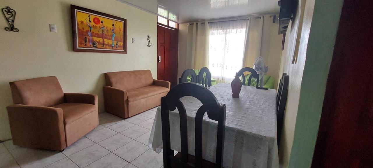 Hostel Casa Marina Puerto Limon Eksteriør bilde