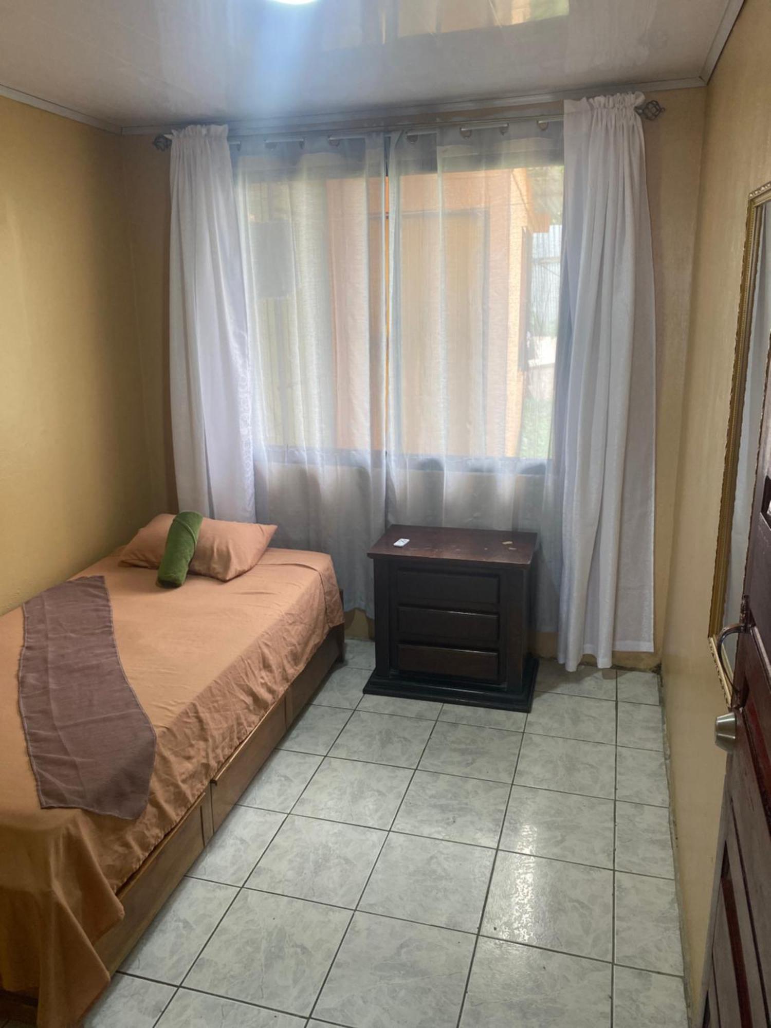 Hostel Casa Marina Puerto Limon Eksteriør bilde