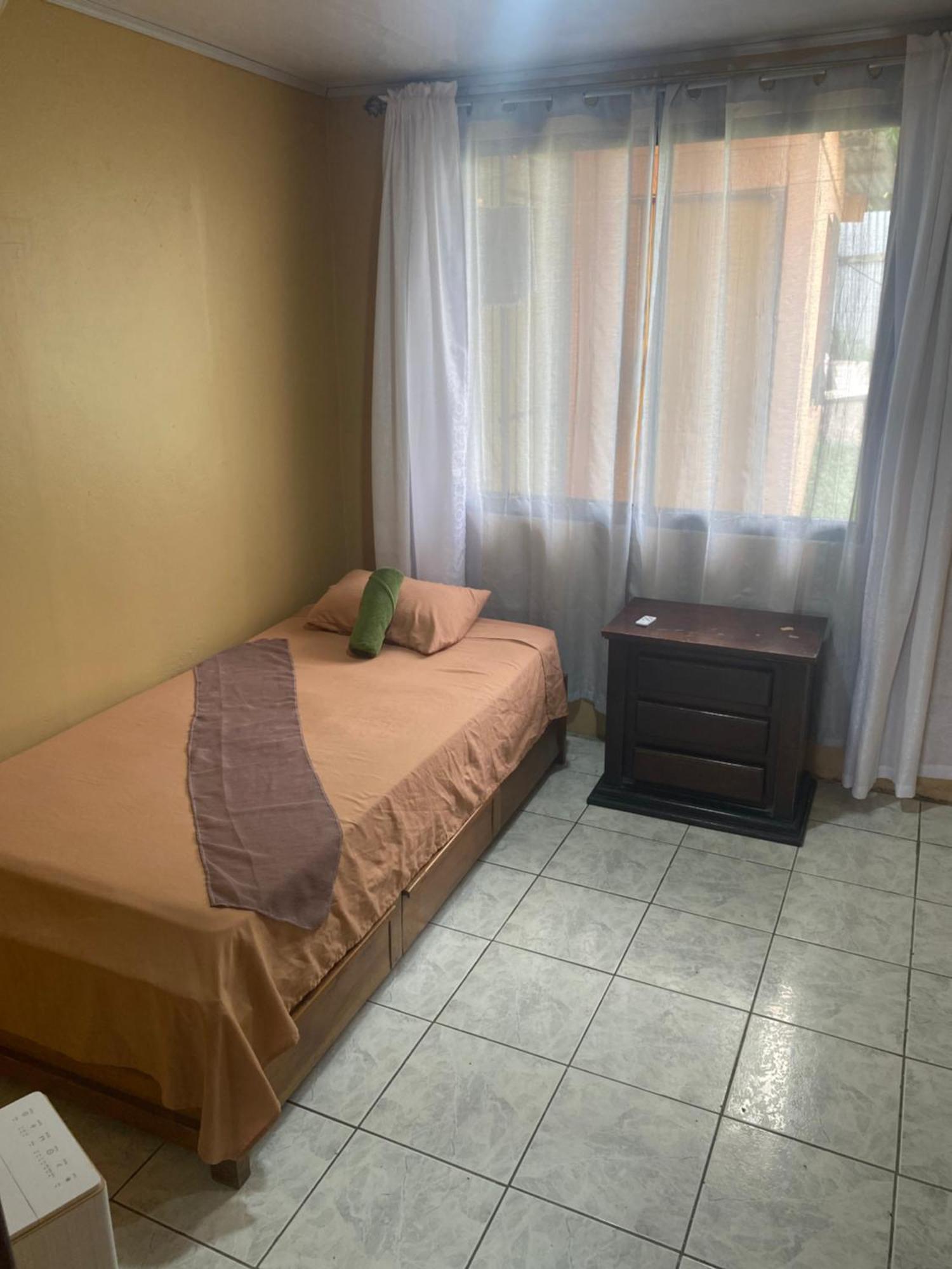 Hostel Casa Marina Puerto Limon Eksteriør bilde