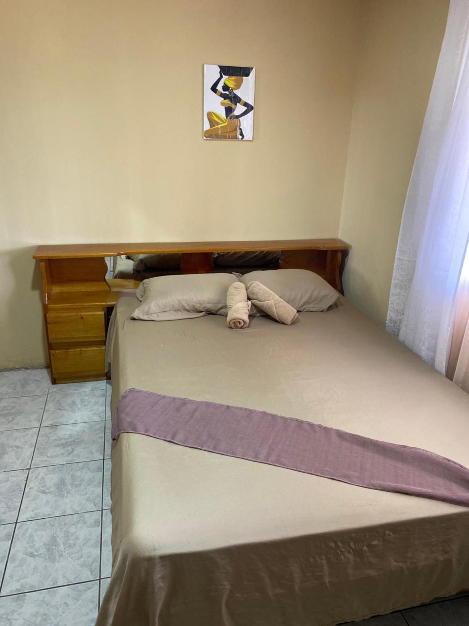 Hostel Casa Marina Puerto Limon Eksteriør bilde