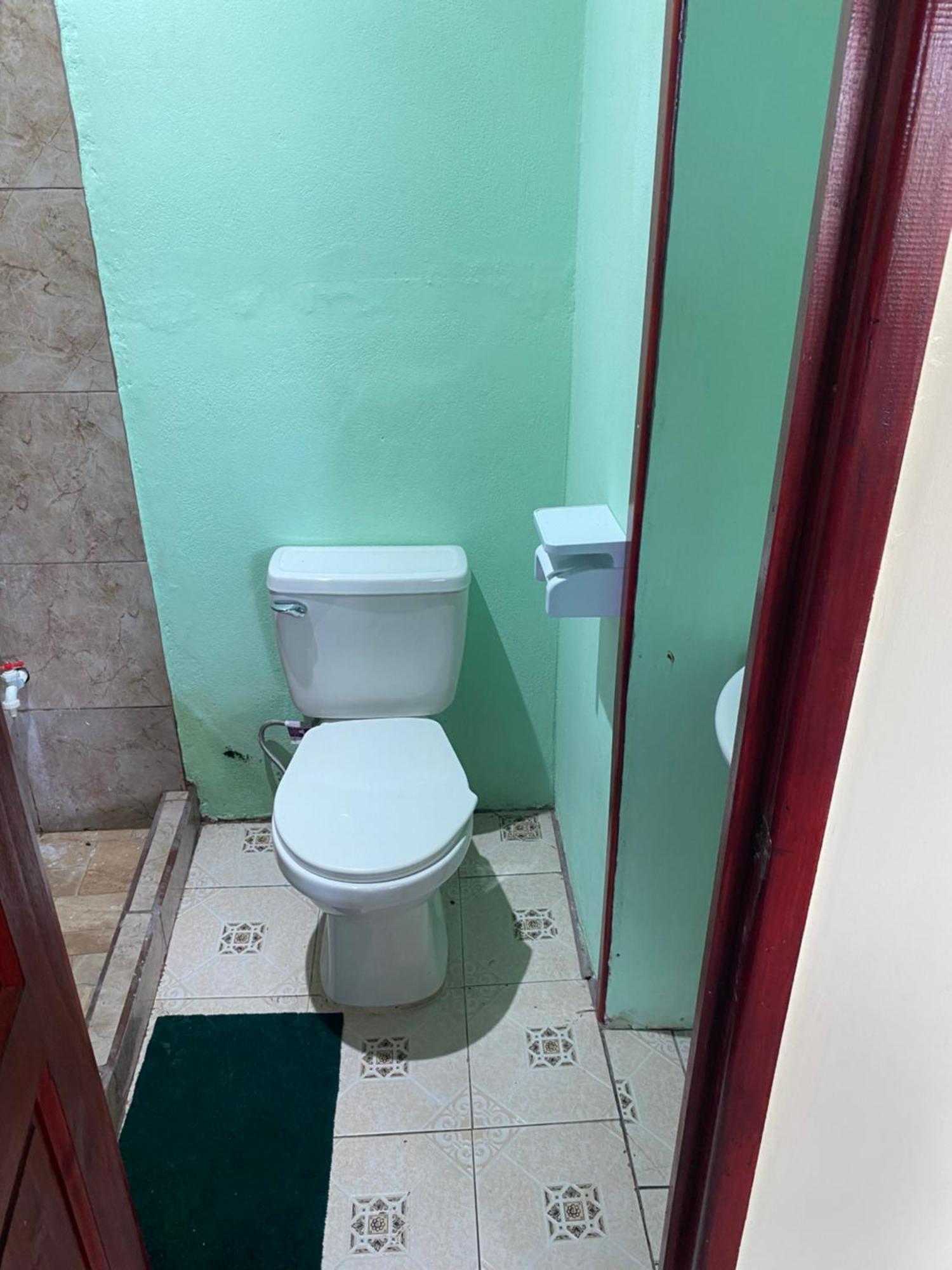 Hostel Casa Marina Puerto Limon Eksteriør bilde